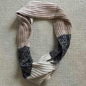 Splendid multi color nylon, wool & cotton scarf